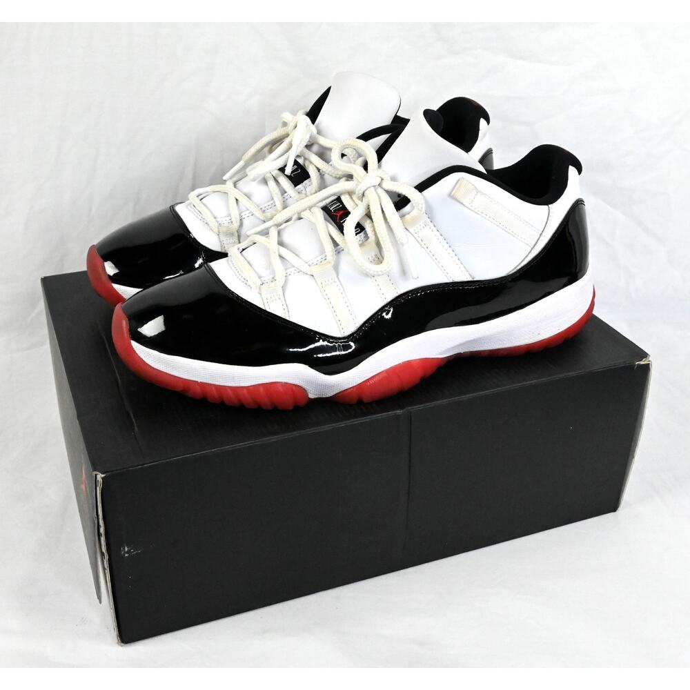 Nike Air Jordan II Retro Low Concord Bred 2020 Men's 12 AV2187 160